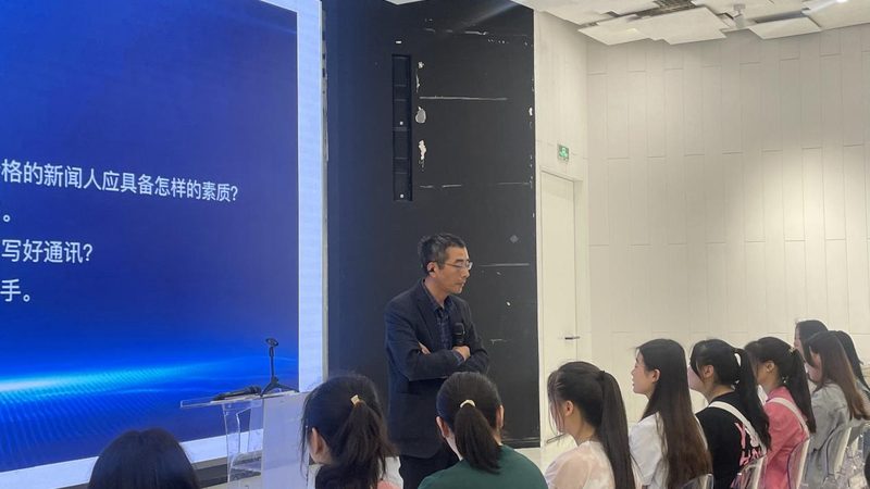 小型传媒公司注册资金多少合适